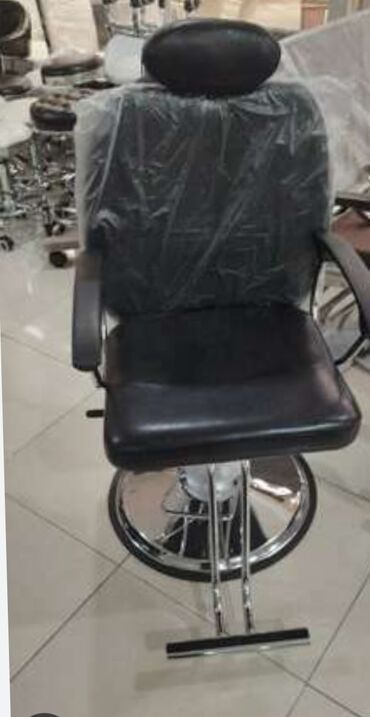 Salon, tibbi kreslolar: Salon kreslosu.yenidir.islenmeyib.qutusunda baglidi