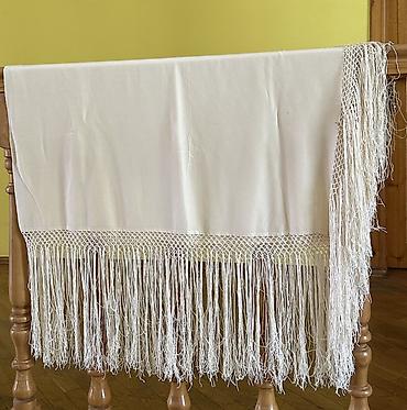 Текстиль: Zəkiyyə qədimi baş örtüsü - Material: nazik, yumşaq parça — 1