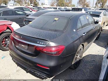 Mercedes-Benz: Mercedes-Benz E-класс AMG: 2023 г., Автомат — 4