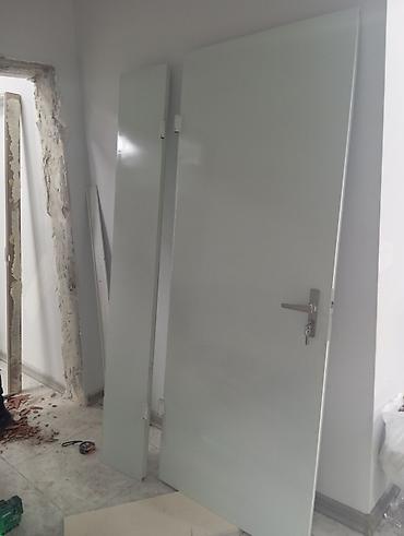 laminat mdf: Ağ rəngli daxili qapı dəsti - Komplekt: qapı qanadı, qutu (kasa), iki — 3