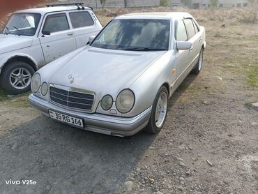 mercedes e200: Mercedes-Benz A 210: 1997 г., 3.2 л, Автомат, Бензин, Седан