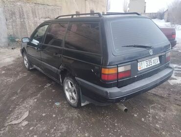 Volkswagen: Volkswagen Passat: 1990 г., 1.8 л, Механика, Бензин, Универсал