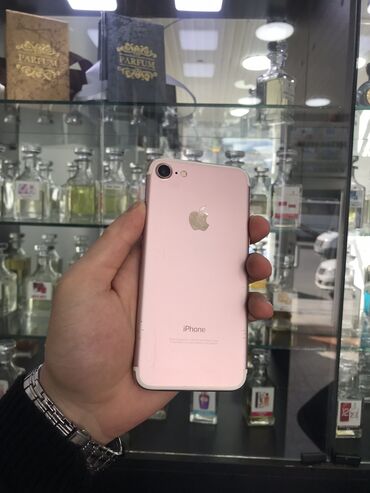 iphone 6s roze gold: IPhone 7, 32 GB, Rose Gold, Barmaq izi