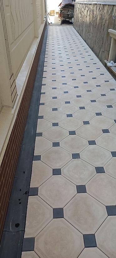 Другие услуги: Укладка брусчатки, бордюров, тротуарной плитки и водоотводных лотков — 11