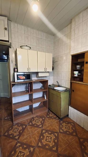 red centr: 3 комнаты, 68 м², Филармония Сталинка, 2 этаж, Старый ремонт — 9