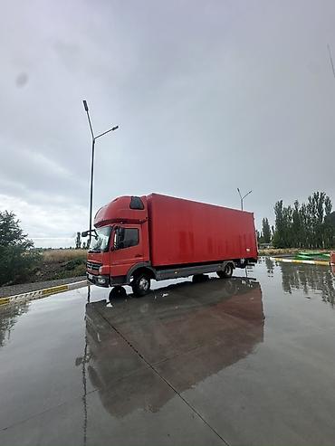 Грузовики: Грузовой автомобиль Mercedes-Benz Atego, с гидробортом Состояние — 2