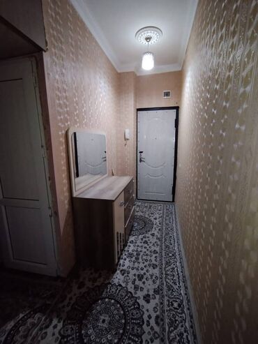 Uzunmüddətli kirayə mənzillər: Qaraçuxur qəsəbəsində 146 nömrəli tam orta məktəbin yaxınlığında — 9