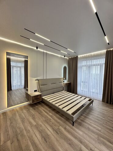 продаю квартиру цокольный этаж: 4 комнаты, 126 м², Элитка, 4 этаж, Дизайнерский ремонт