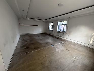 Үйлөрдү ижарага берүү: 1680 м², 6 бөлмө жана андан көп, КМУ, Жаныбарлар менен болот — 2