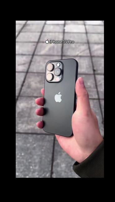 Apple iPhone: IPhone 15 Pro, 128 GB, Black Titanium