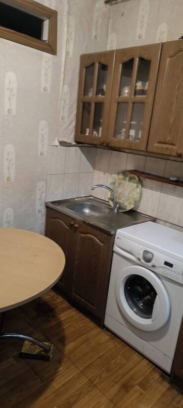 Uzunmüddətli kirayə mənzillər: Xətai Rayonu Gəncə Prospekti 3 otaq. Mərtəbə - 9/5 Otaq sayı - 3 -da lalafo.az — 14 Uzunmüddətli kirayə mənzillər: Xətai Rayonu Gəncə Prospekti 3 otaq. Mərtəbə - 9/5 Otaq sayı - 3 — 14