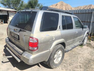 Nissan: Nissan Pathfinder: 2002 г., 3.5 л, Механика, Бензин, Внедорожник — 2