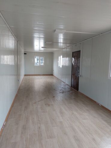 Konteynerlər: 2.40 x 12.00 metrlik sendiviç ofis. Divar: 50mm Sendiviç Dam: 50mm — 8