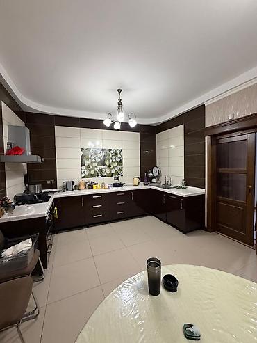 Продажа домов: 5 комнат, 190 м², 8 соток, Бишкек, Киргизия 1 Агентство недвижимости — 10