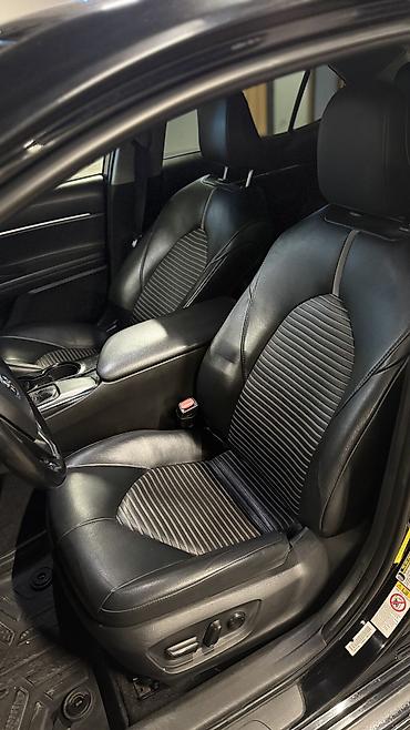 2 8: Toyota Camry: 2018 г., 2.5 л, Автомат, Бензин, Седан — 8