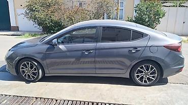 elantra 2019: Hyundai Elantra: 2019 г., Бензин, Седан — 1