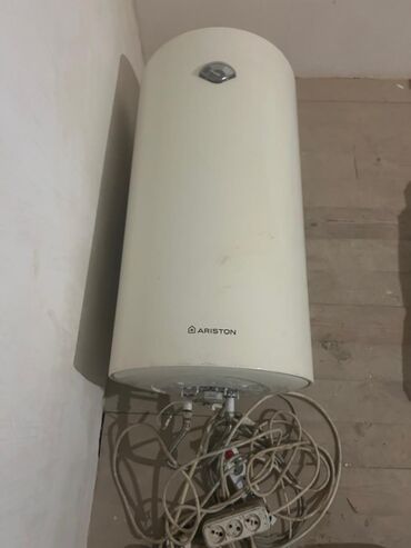 ariston işlenmiş: Az işlenib
100 litr