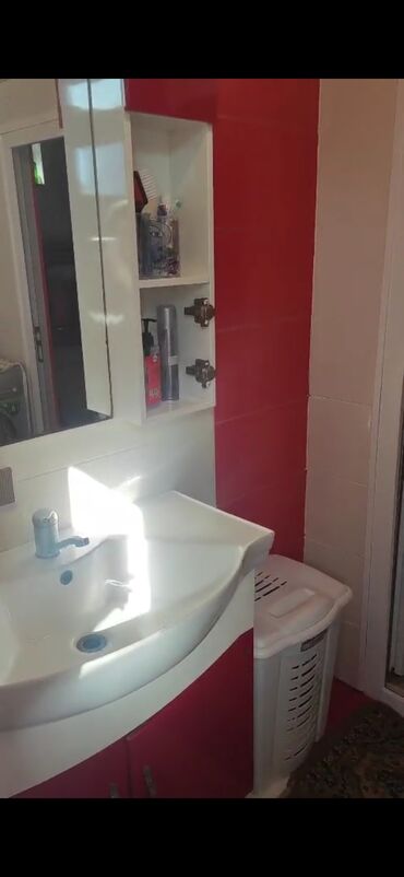 Həyət evləri və villaların satışı: 4 otaqlı, 220 kv. m, Kredit yoxdur, Orta təmir — 13