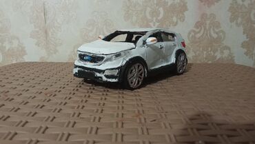 модель машин: Продаю модель ручной работы kia Sportage 3 2012 полностью сделанную из