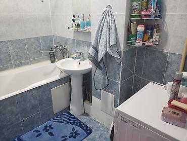 комнаты иссык: 3 комнаты, 70 м², 106 серия, 2 этаж, Старый ремонт — 10