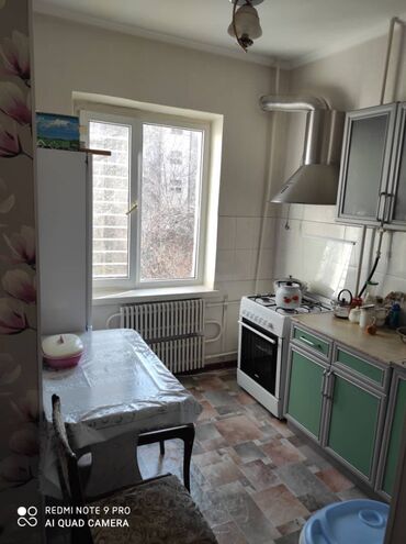 дешевые дома: 2 комнаты, 50 м², 105 серия, 3 этаж, Косметический ремонт