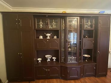 sekret: Klassik üslubda iri salon divar mebeli (sekretar vitrinli) - — 1