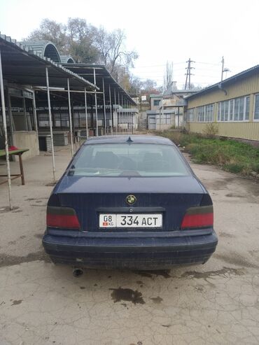 обмен на е36: BMW 3 series: 1994 г., 1.8 л, Механика, Бензин, Седан