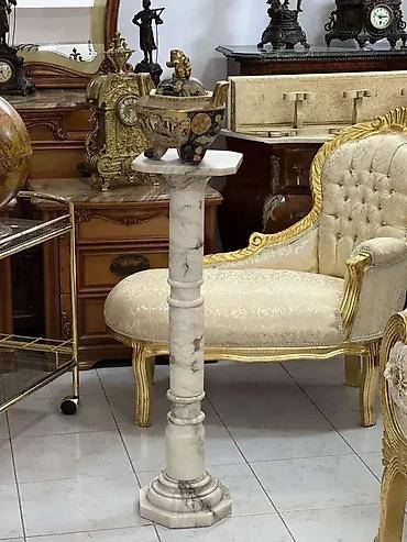 forma ideale komodice: Postament (mermer) postament u odlicnom stanju visina 94.5 cm 25 x 25 — 7