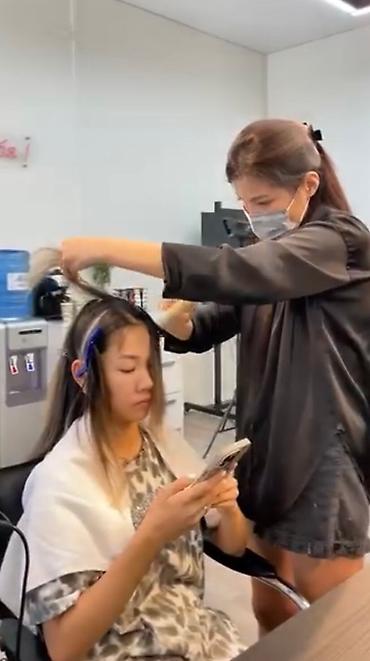 Парикмахеры: Нужна точка для приёма клиентов без аренды на месяц? Если нет — 2