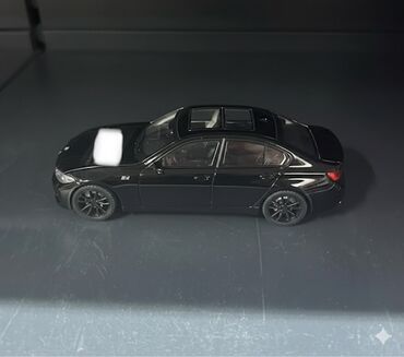 Avtomobil modelləri: Leksus sedan modelinin metal die-cast oyuncaq maketi - Korpus: metal — 23