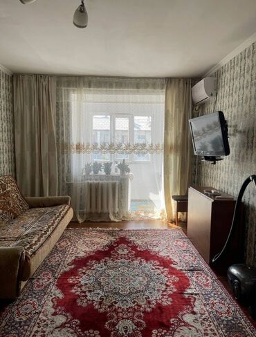 квартира часный дом: 1 комната, 30 м², Индивидуалка, 5 этаж, Косметический ремонт