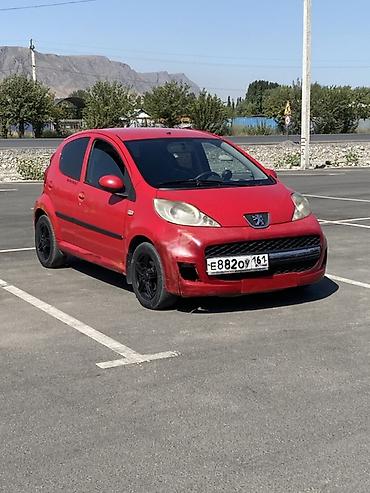 Peugeot 107: 2011 г., 1 л, Робот, Бензин, Хетчбек lalafo.kg да — 2 Peugeot 107: 2011 г., 1 л, Робот, Бензин, Хетчбек — 2