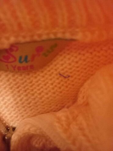 Koftalar, sviterlər: Teze jaketler 2-3 -4-5 yaw ucun .Alinan qiymetden cox ucuz satilir. 3 — 2