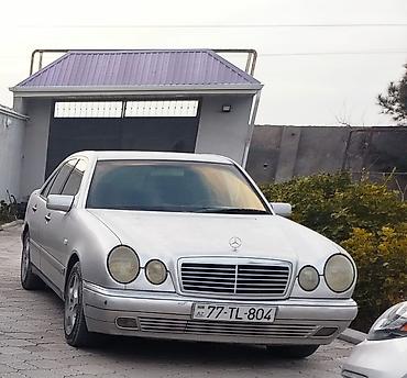 mersedes e 240: Mercedes‑Benz E‑Class 2400 sedan - Korpus: 4 qapılı sedan, gümüşü — 1