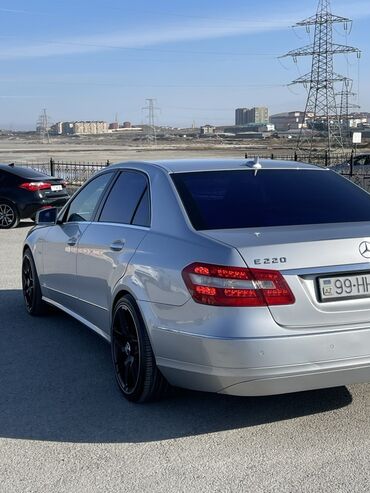 Mercedes-Benz: Mercedes-Benz E 220: 2.2 l | 2011 il Sedan -da lalafo.az — 15 Mercedes-Benz: Mercedes-Benz E 220: 2.2 l | 2011 il Sedan — 15