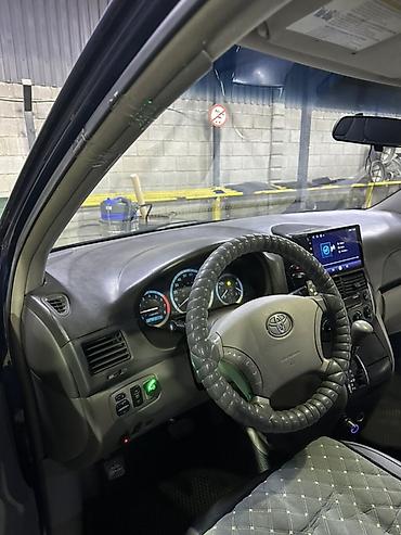 Продажа авто: Toyota Sienna: 2005 г., 3.3 л, Газ, Минивэн — 5