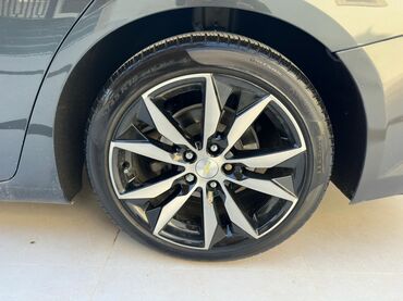 Chevrolet: Chevrolet Malibu: 1.5 l | 182000 km Sedan — 6