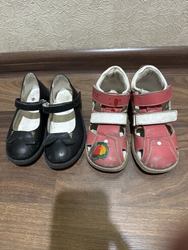 корейские одежда: Продам детскую кожаную, ортопедическую обувь в отличном состоянии для