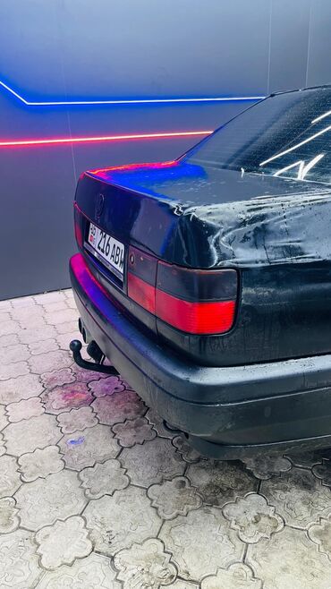 митсубиси каризма 1 6: Volkswagen Vento: 1993 г., 1.8 л, Механика, Бензин, Седан