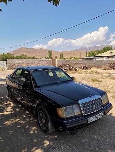 фургоны категории б: Mercedes-Benz W124: 3 л | 1993 г. Седан — 2