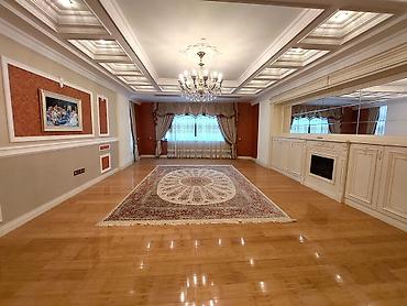 otel baki: 4 otaqlı, Yeni tikili, 240 kv. m — 4