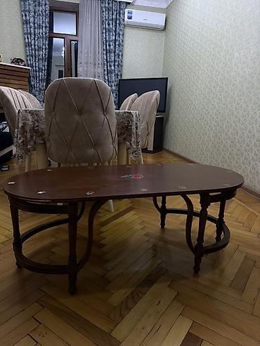 kohnə taxta: Köhnənin ağac jurnalniy stolu. Materialı çox keyfiyyətlidir — 2
