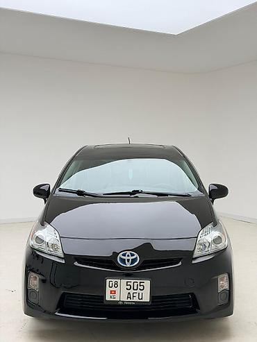 Toyota: Toyota Prius: 2011 г., 1.8 л, Вариатор, Гибрид, Лифтбек at lalafo.kg — 1 Toyota: Toyota Prius: 2011 г., 1.8 л, Вариатор, Гибрид, Лифтбек — 1
