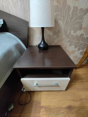 Спальные гарнитуры: Спальный гарнитур, Б/у, Двуспальная кровать, С матрасом, Тумба, Дерево, Самовывоз, цвет - Бежевый — 8