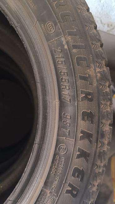 Шины 215 / 55 / R 17, Зима, Б/у, Комплект, Легковые, Китай, Maxxis