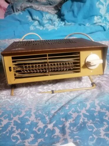 Kaloriferi: Grejalica KONTAKT 2000 w ispravna

Mirjevo — 10