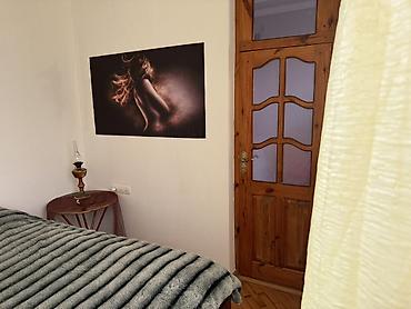 Günlük kirayə mənzillər: 3 otaqlı — 31