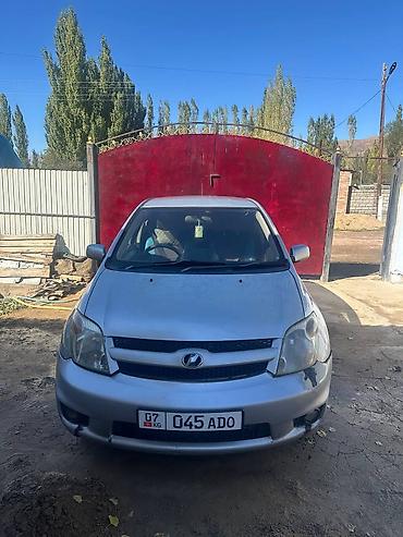 isis toyota: Toyota Ist: 2002 г., 1.5 л, Автомат — 9