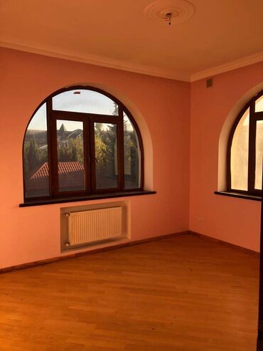 Həyət evləri və villaların satışı: 8 otaq, 380 kv. m, Yeni təmirli — 2