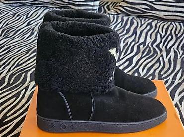 Ugg obuća: LOUIS VUITTON CIZME, ORIGINAL, TOP MODEL, VEL. 41 | Dostupne odmah! — 2